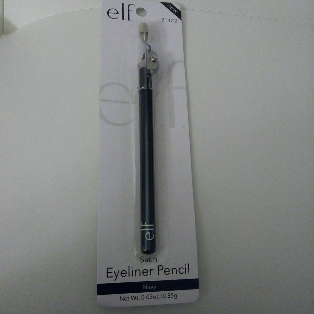 e.l.f - Picture 3 of 4